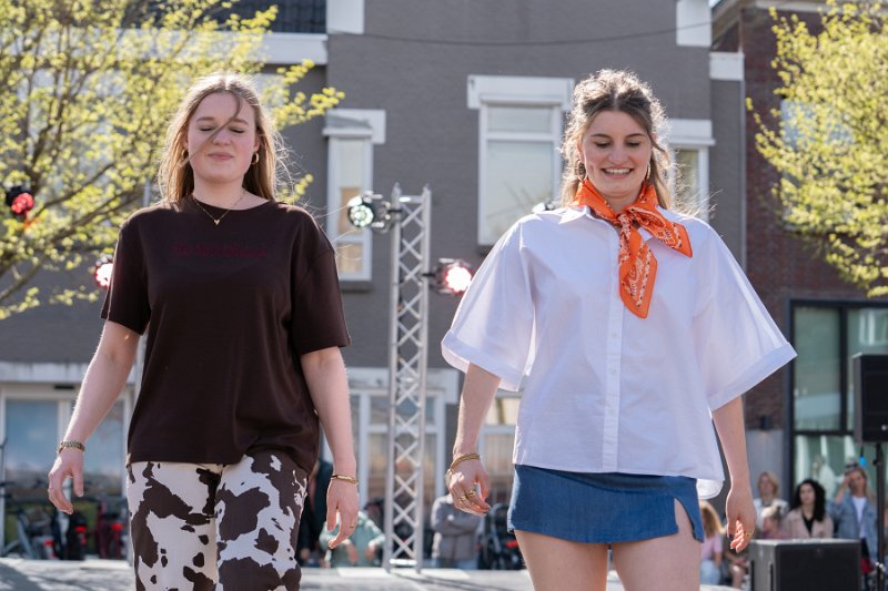 Modeshow 268_.jpg